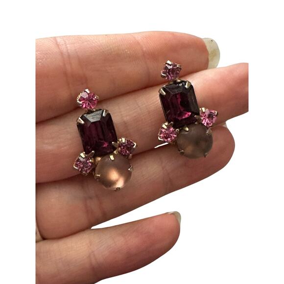 Vintage Purple Rhinestone Clip On Earrings - Picture 5 of 5